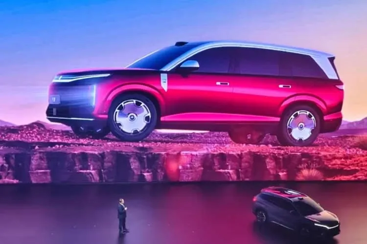 BYD Great Tang EV: ก้าวข้ามขีดจำกัด รถยนต์ไฟฟ้าวิ่งไกล 950 กม. ชาร์จเร็ว 1000V!