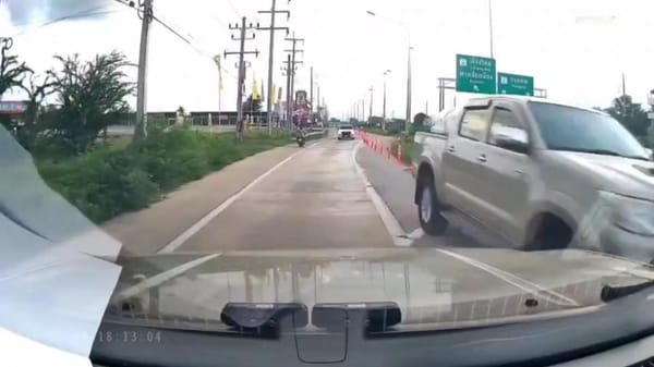 ย้อนศรบนถนนลำปาง: พฤติกรรมมักง่ายที่คุกคามชีวิตคนใช้รถใช้ถนน